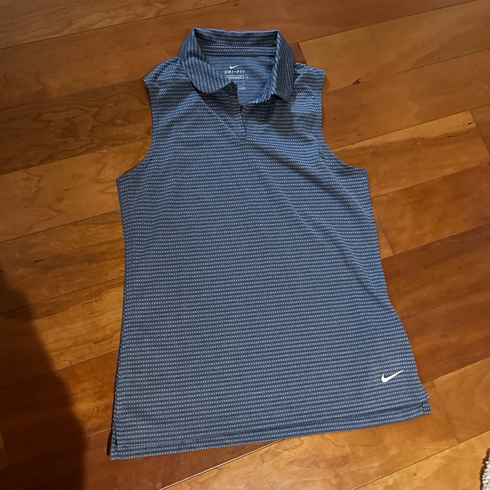 NWOT Nike Golf Shirt